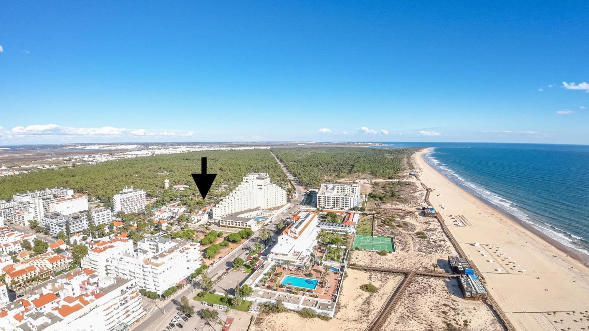 Moradia Tradicional No Centro A 100M Da Praia مونت غوردو المظهر الخارجي الصورة
